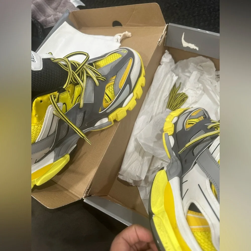Balenciaga track sneaker size 45 - Picture 2 of 6